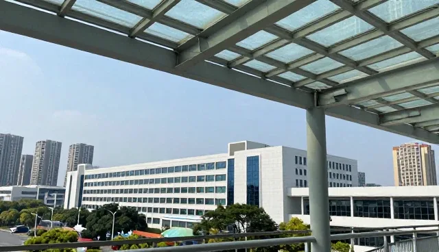 公司建站服务检查要点及多行业贸易合作建议
